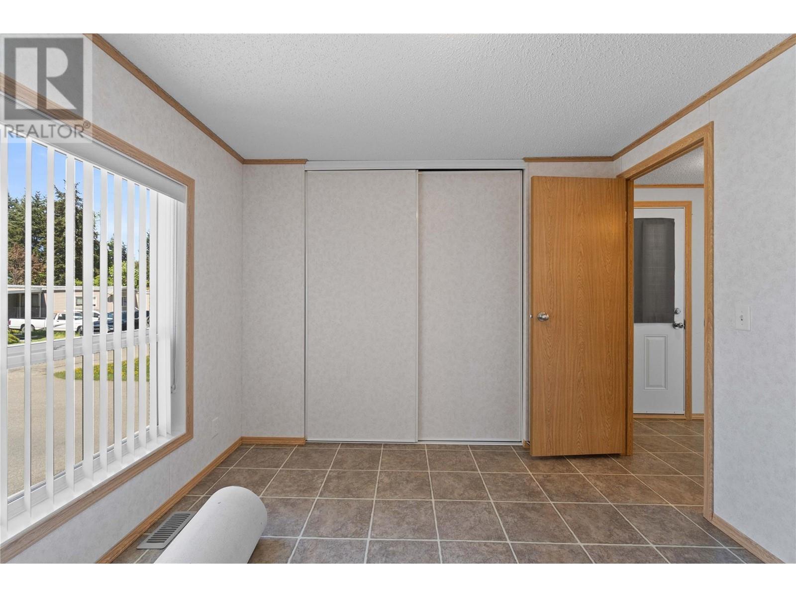 3350 10th Avenue Ne Unit# 54, Salmon Arm, British Columbia  V1E 1J6 - Photo 28 - 10346582