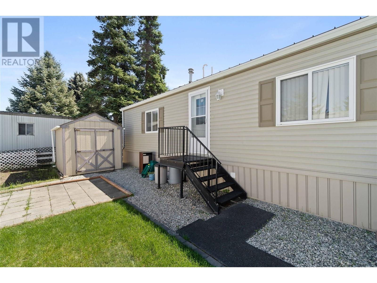 3350 10th Avenue Ne Unit# 54, Salmon Arm, British Columbia  V1E 1J6 - Photo 38 - 10346582