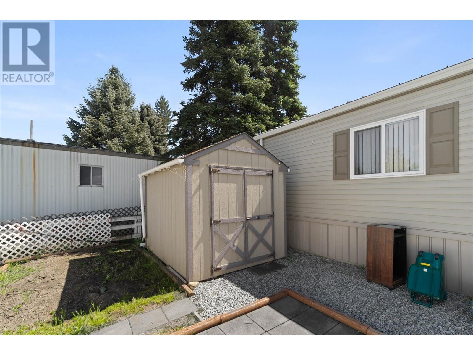 3350 10th Avenue Ne Unit# 54, Salmon Arm, British Columbia  V1E 1J6 - Photo 43 - 10346582