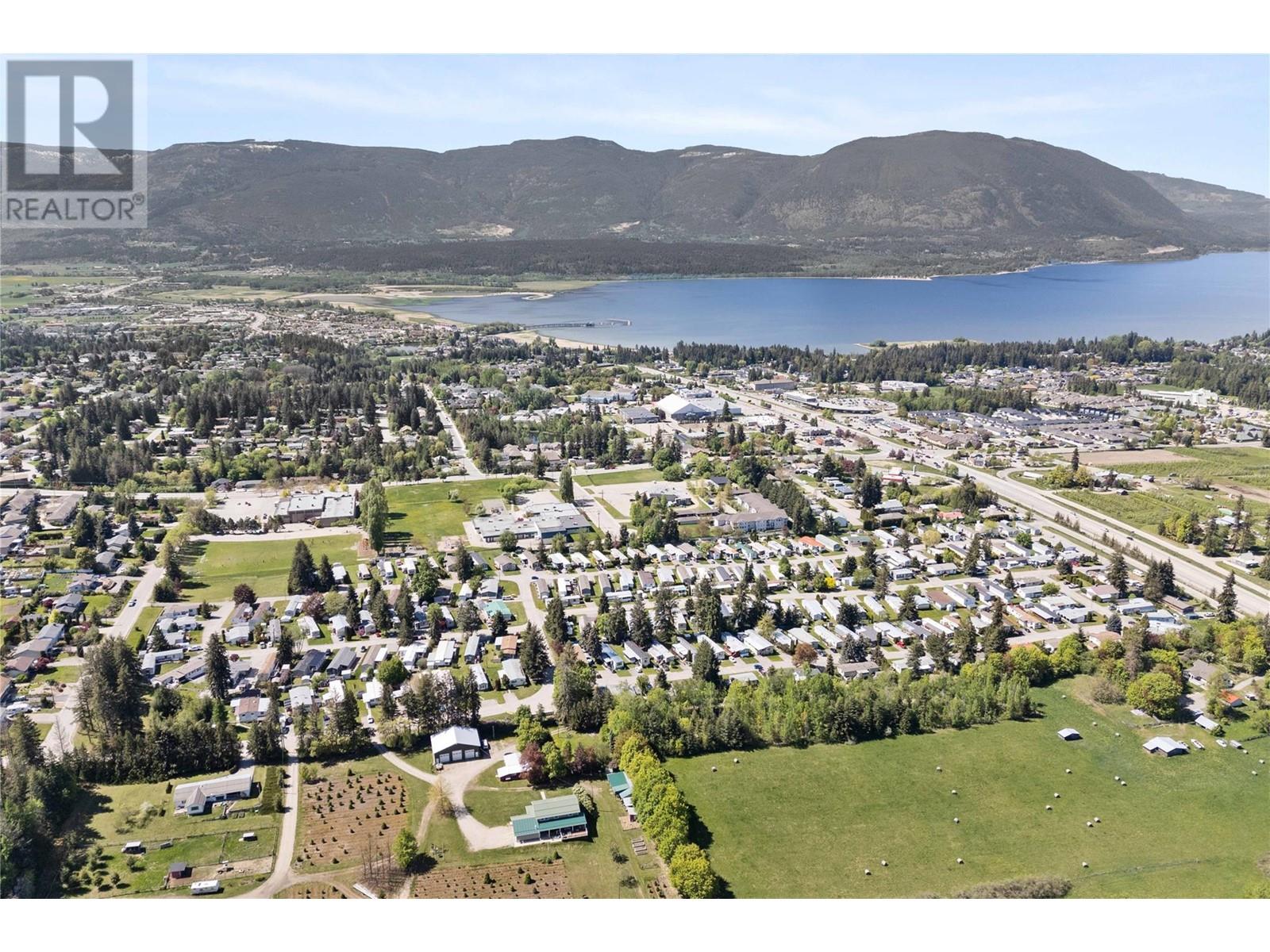 3350 10th Avenue Ne Unit# 54, Salmon Arm, British Columbia  V1E 1J6 - Photo 48 - 10346582