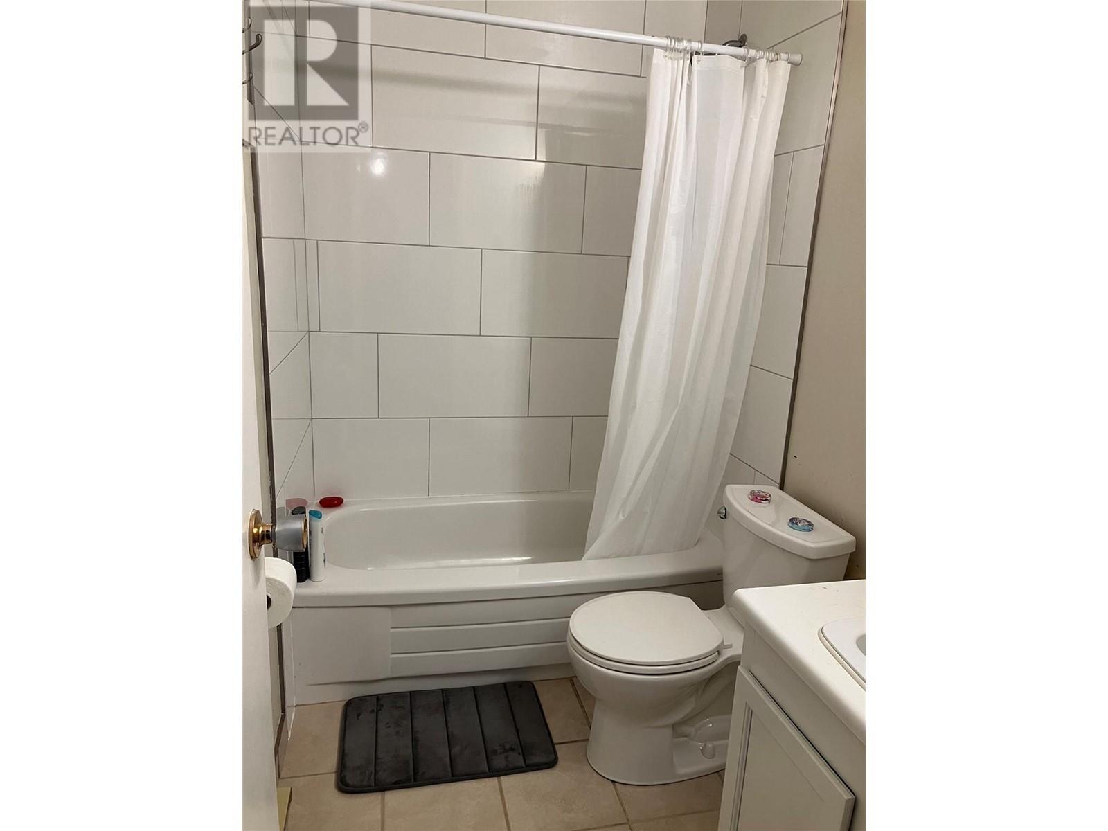 3304 35 Avenue Unit# 402, Vernon, British Columbia  V1T 8M6 - Photo 17 - 10346567