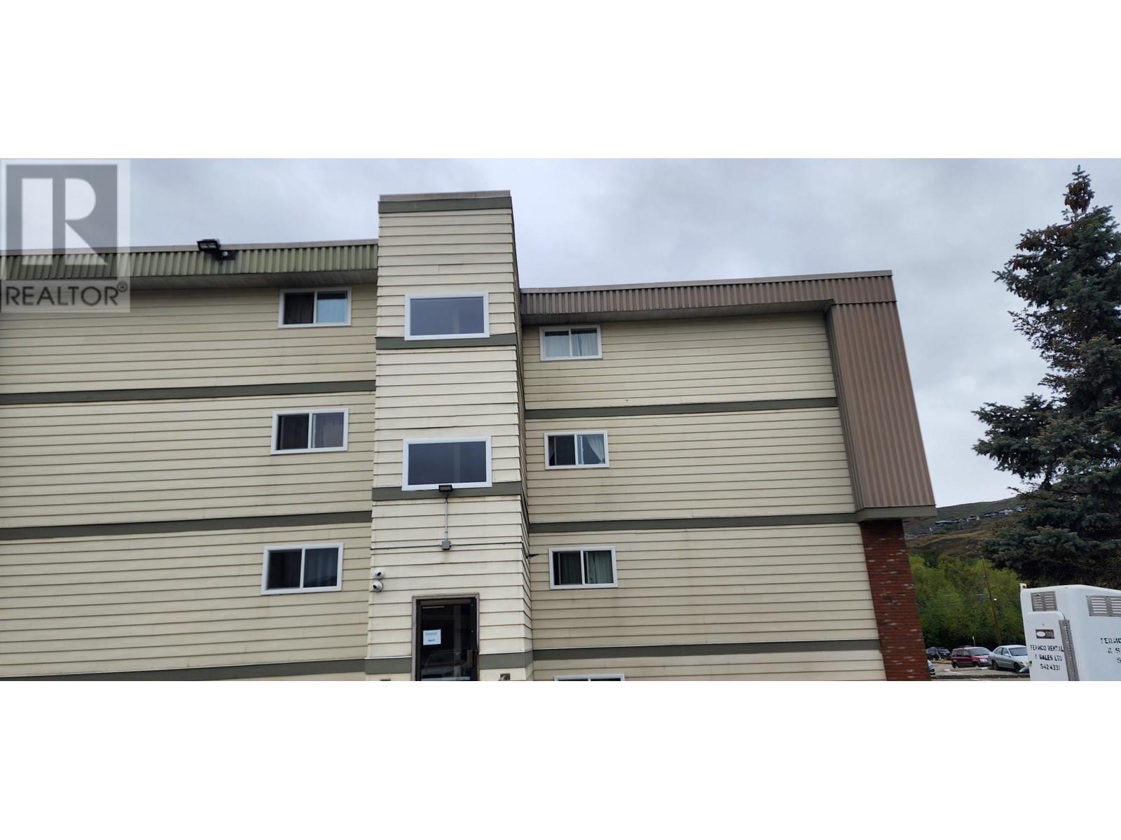 3304 35 Avenue Unit# 402, Vernon, British Columbia  V1T 8M6 - Photo 3 - 10346567