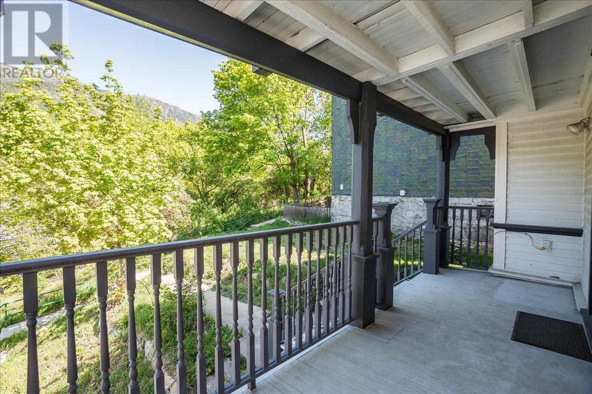 922 Front Street, Nelson, British Columbia  V1L 4C2 - Photo 14 - 10346330