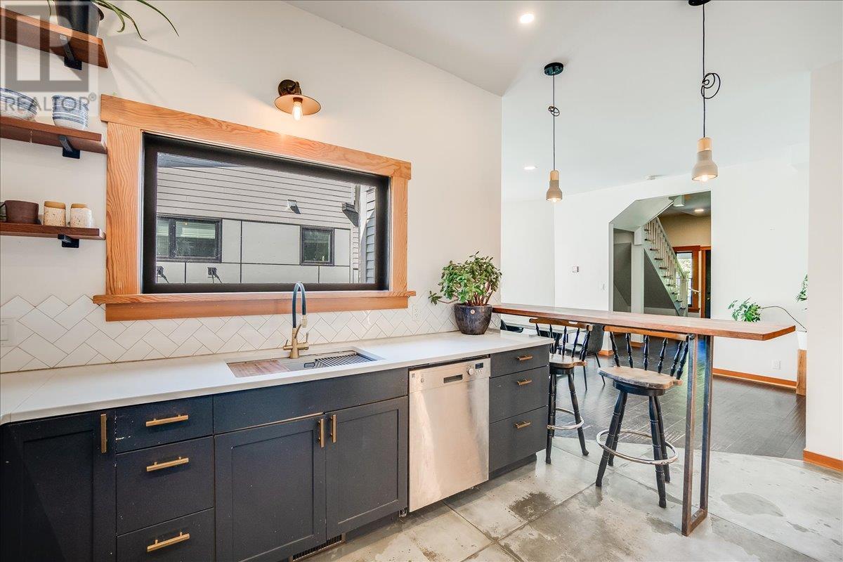 922 Front Street, Nelson, British Columbia  V1L 4C2 - Photo 25 - 10346330