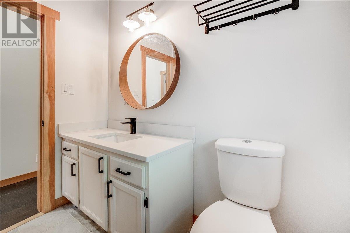 922 Front Street, Nelson, British Columbia  V1L 4C2 - Photo 68 - 10346330