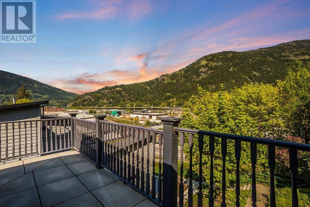922 Front Street, Nelson, British Columbia  V1L 4C2 - Photo 74 - 10346330