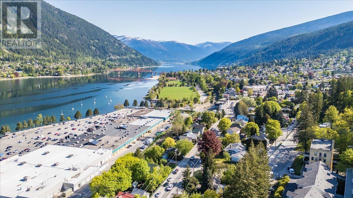 922 Front Street, Nelson, British Columbia  V1L 4C2 - Photo 8 - 10346330
