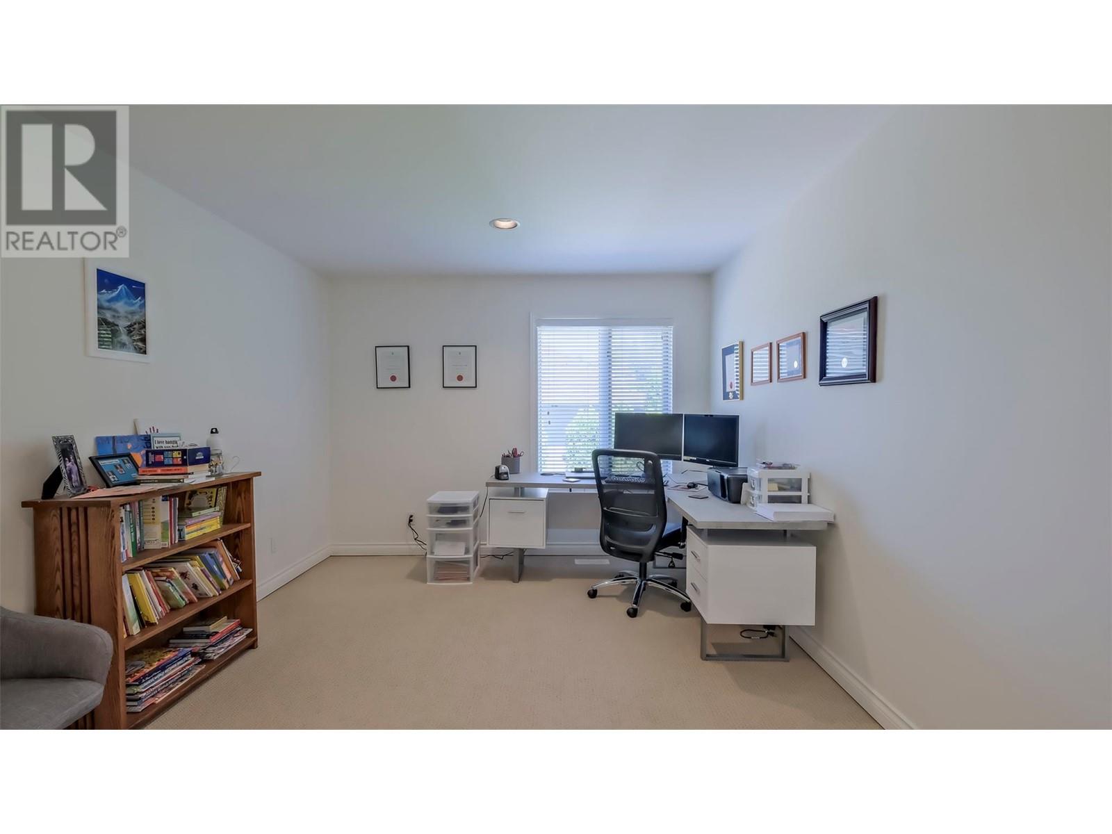 359 Stellar Drive, Kelowna, British Columbia  V1W 4K4 - Photo 27 - 10346329