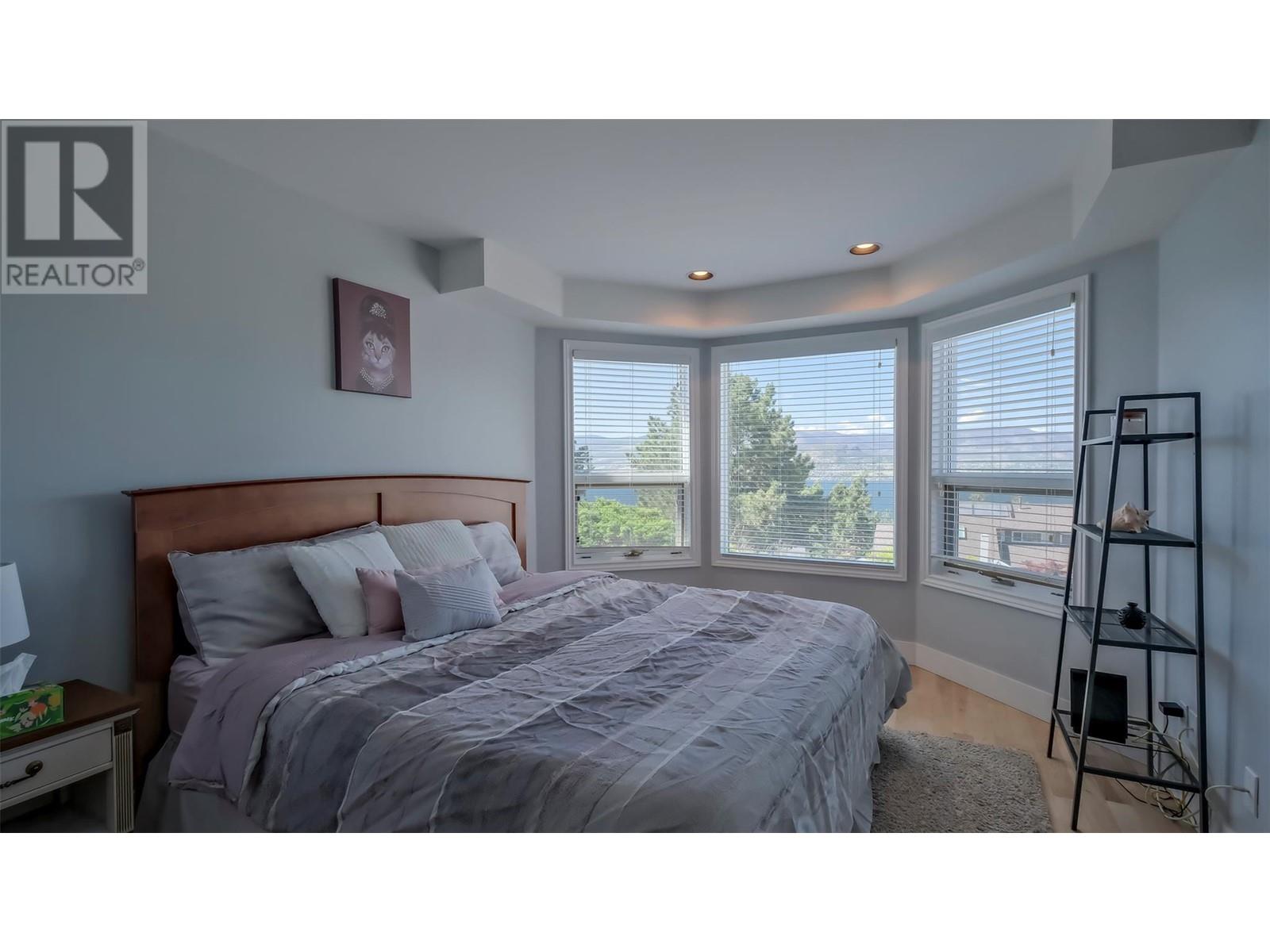 359 Stellar Drive, Kelowna, British Columbia  V1W 4K4 - Photo 47 - 10346329