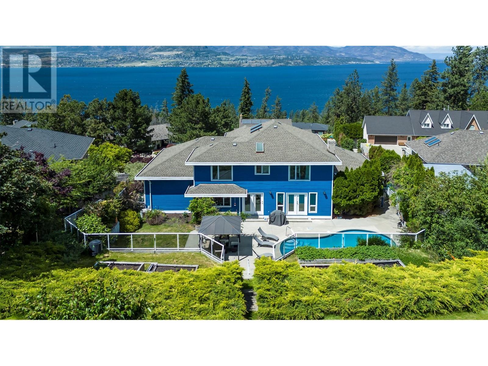359 Stellar Drive, Kelowna, British Columbia  V1W 4K4 - Photo 5 - 10346329
