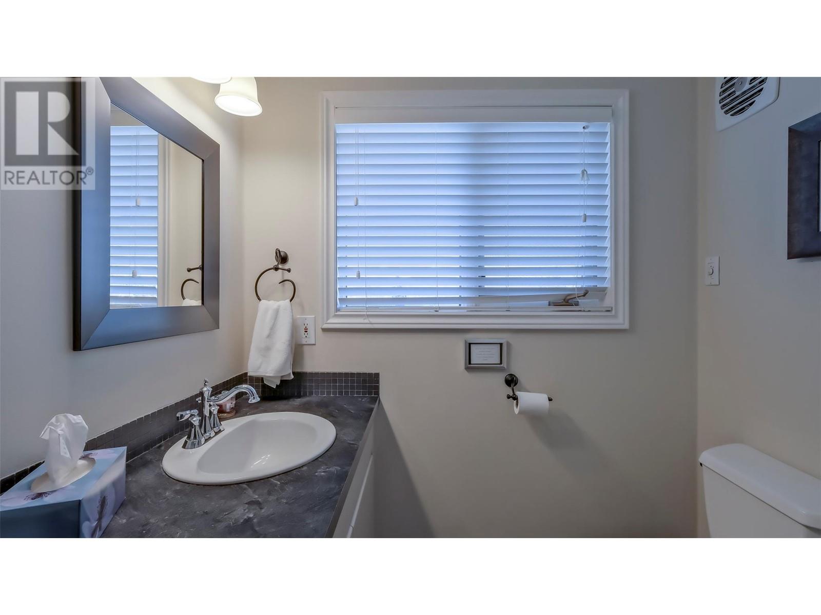 359 Stellar Drive, Kelowna, British Columbia  V1W 4K4 - Photo 50 - 10346329