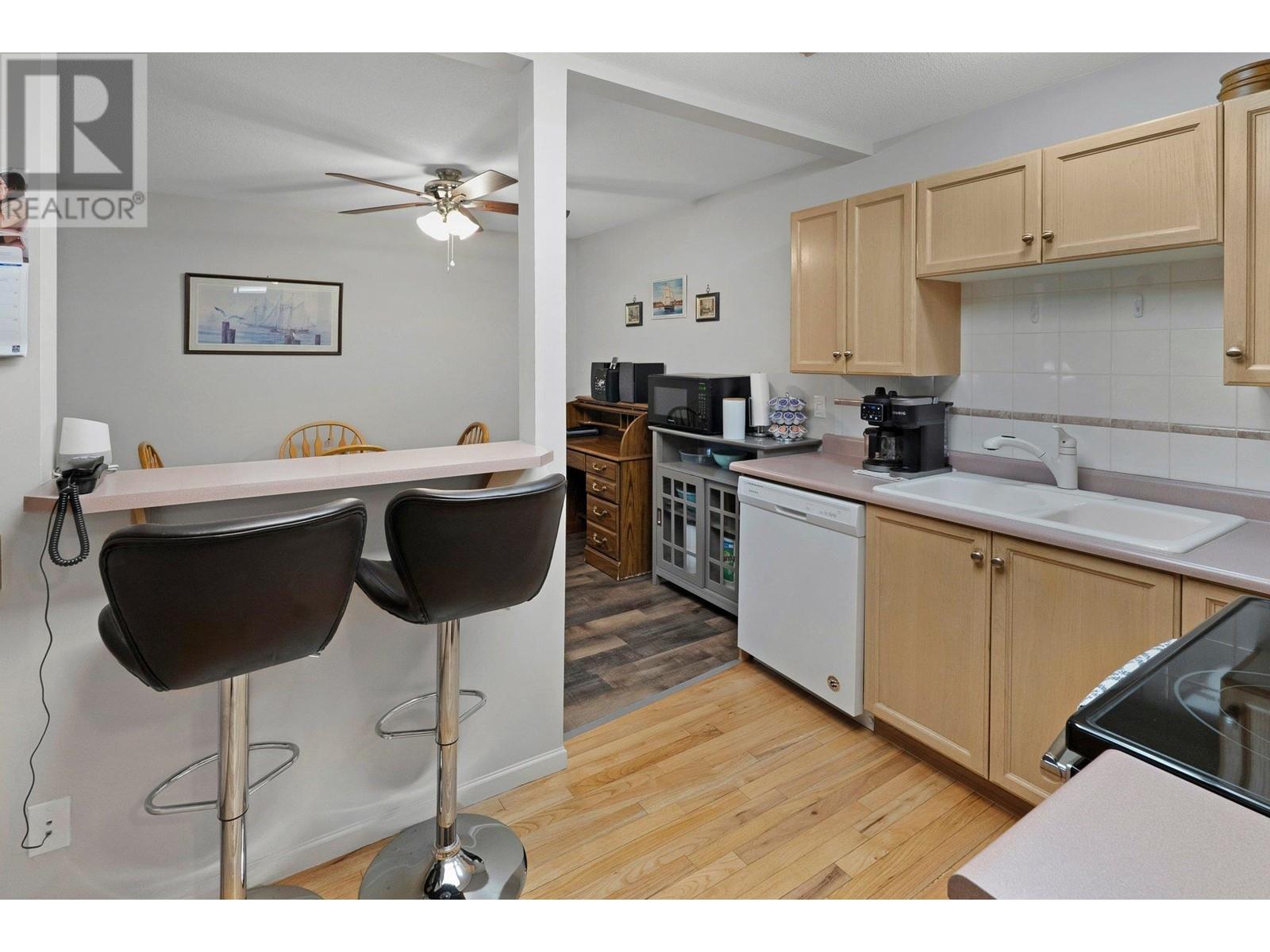 730 Badke Road Unit# 211, Kelowna, British Columbia  V1X 6G9 - Photo 11 - 10346288