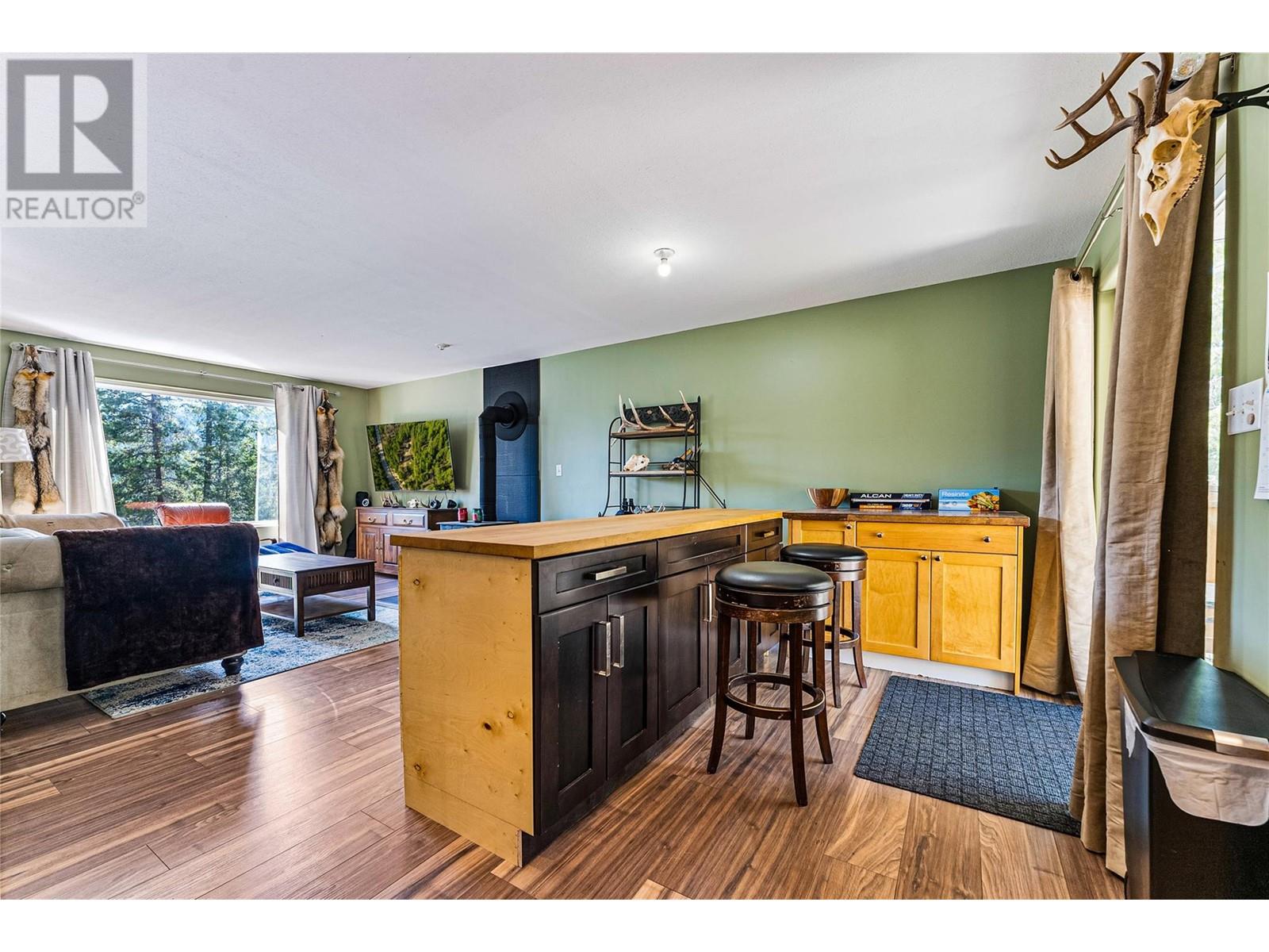 4350 33 Highway, Beaverdell, British Columbia  V0H 1A0 - Photo 10 - 10346720