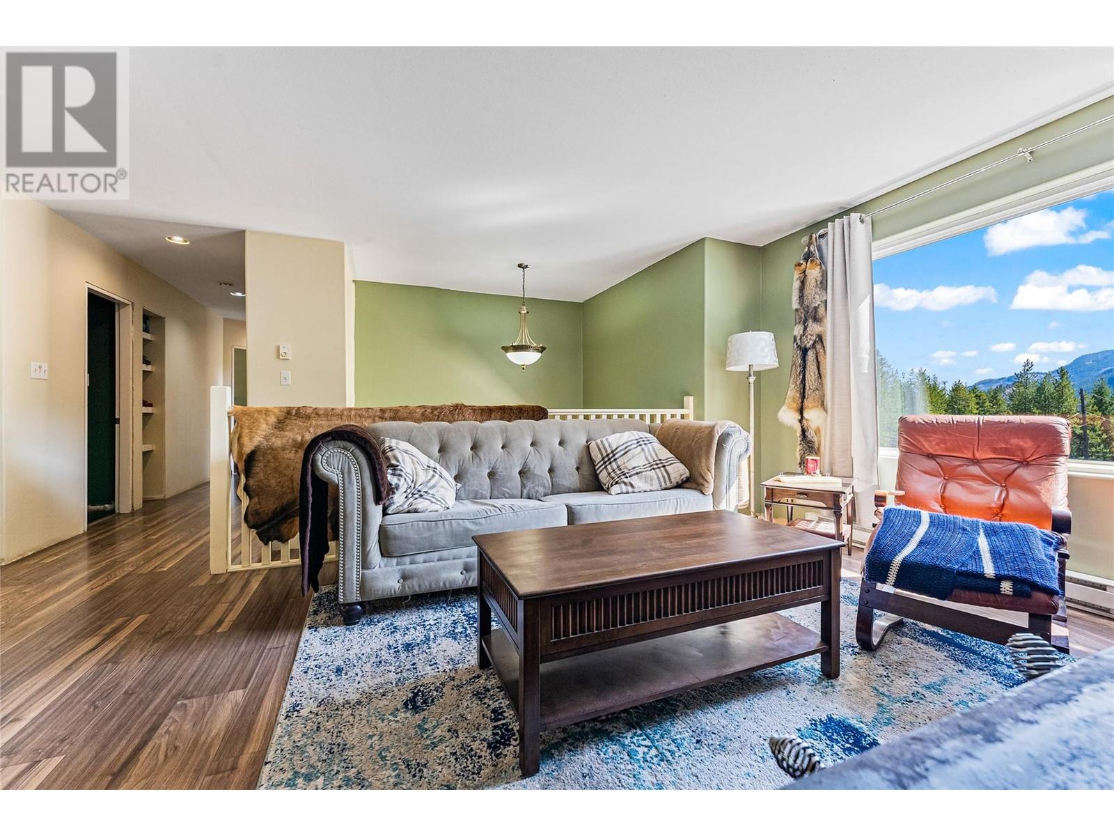 4350 33 Highway, Beaverdell, British Columbia  V0H 1A0 - Photo 7 - 10346720