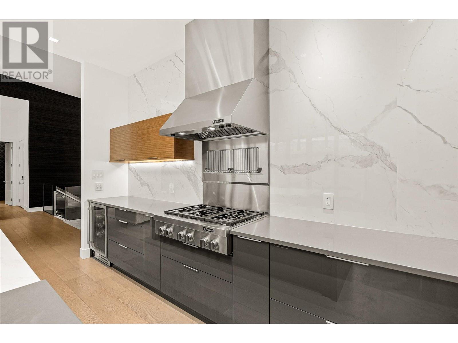 3380 Water Birch Circle, Kelowna, British Columbia  V1V 3G1 - Photo 14 - 10346664