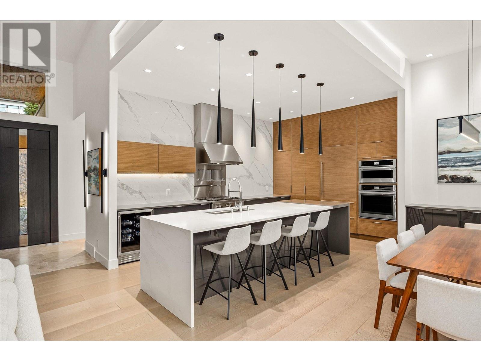 3380 Water Birch Circle, Kelowna, British Columbia  V1V 3G1 - Photo 4 - 10346664