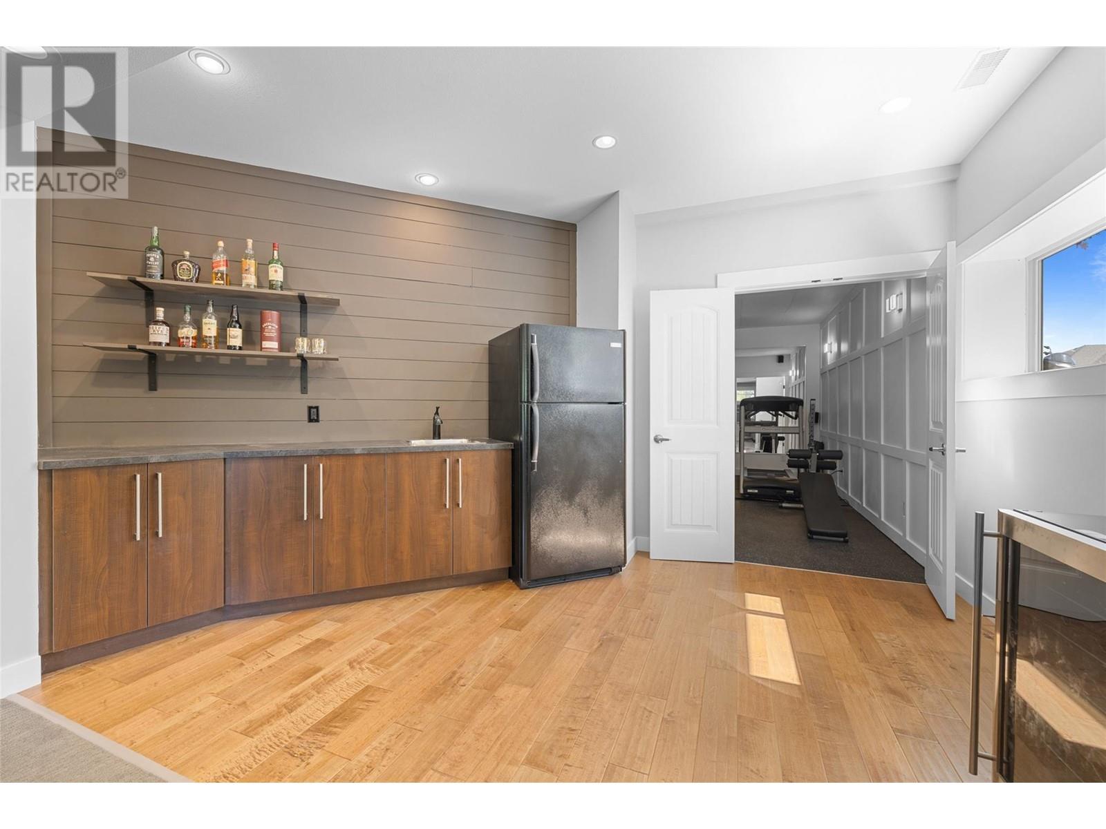 1185 Peak Point Drive, West Kelowna, British Columbia  V1Z 4A9 - Photo 63 - 10346364