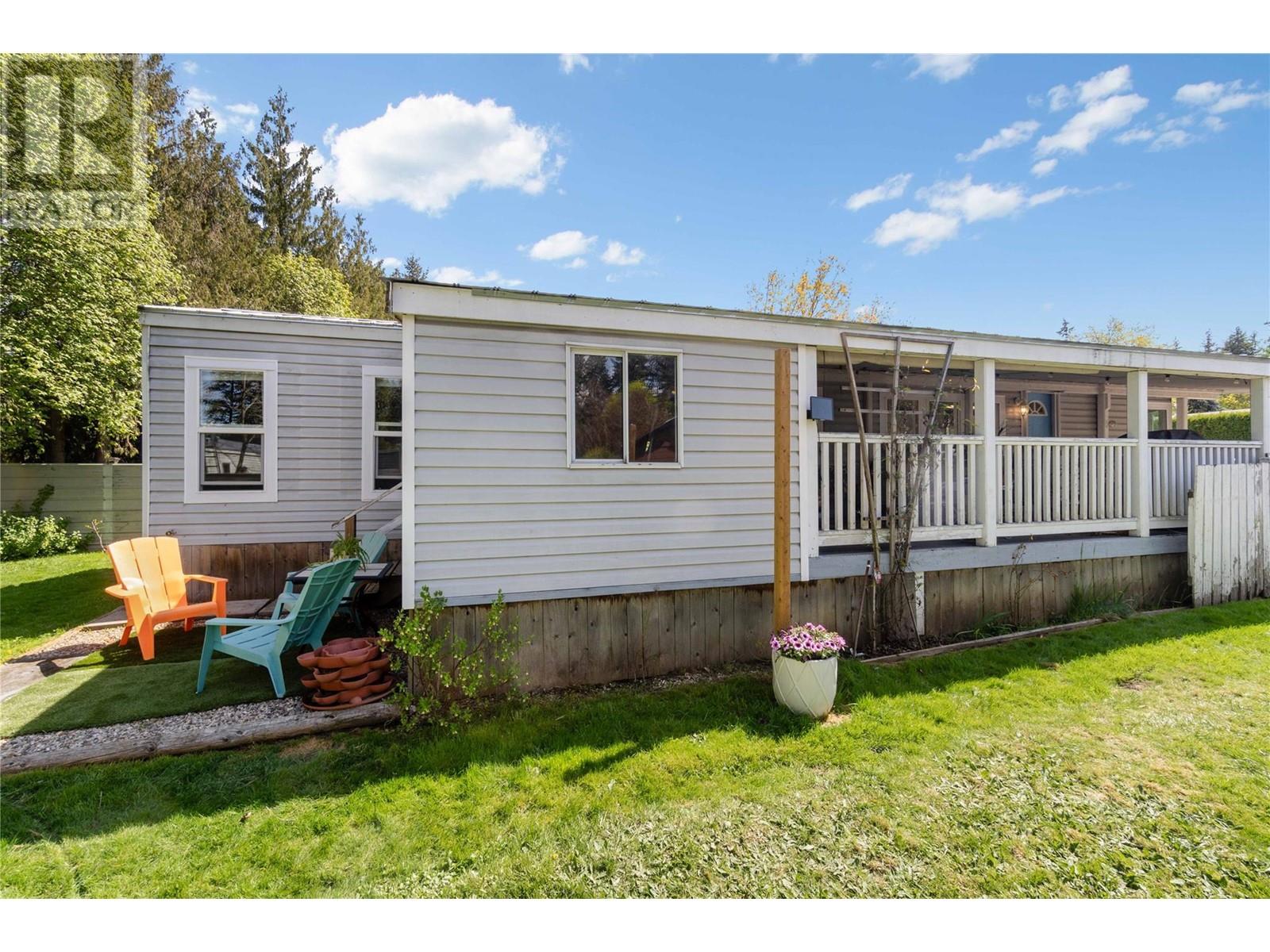 5201 67 Avenue Ne, Canoe, British Columbia  V0E 1K0 - Photo 41 - 10345351