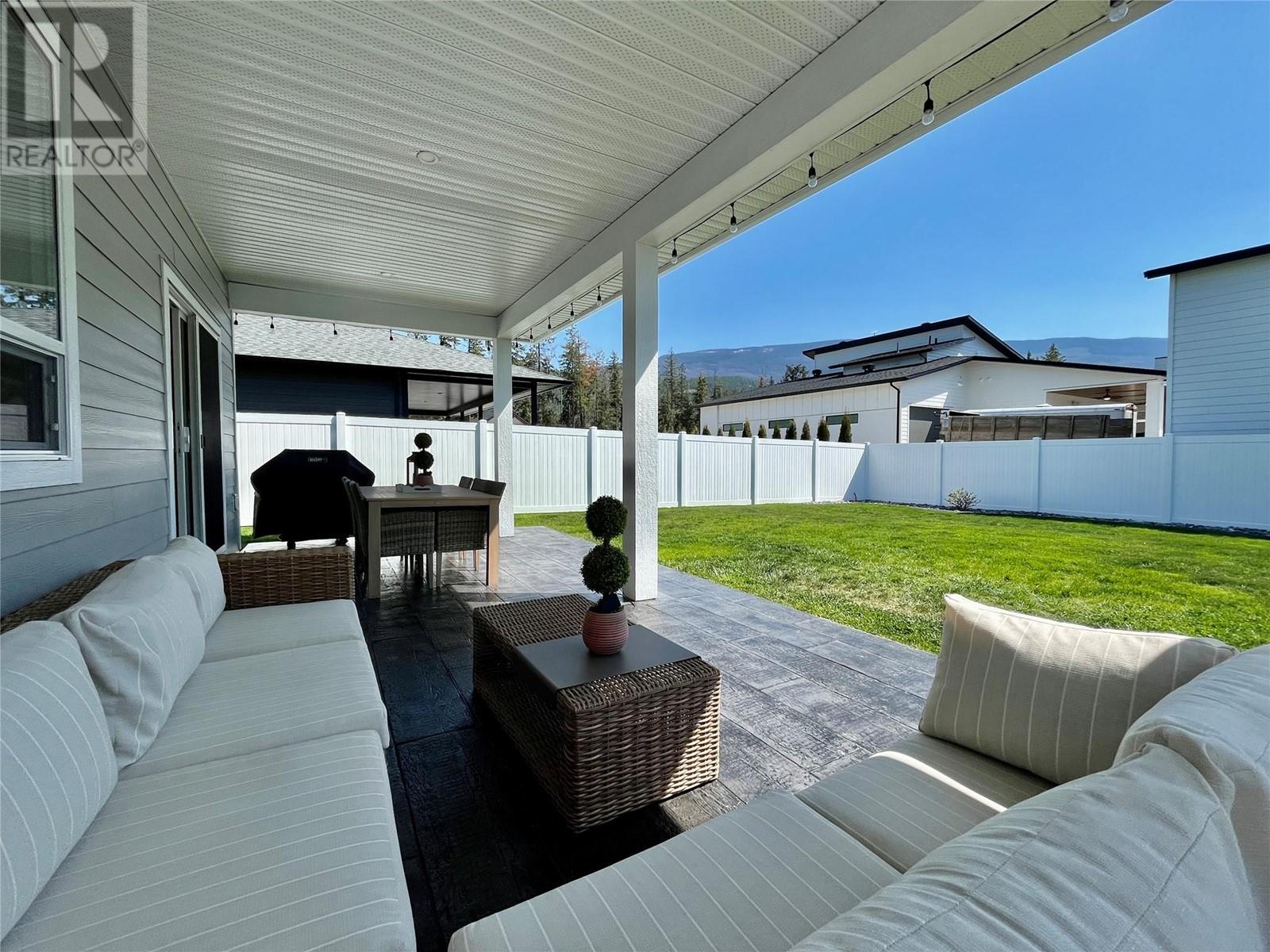 405 Martin Street, Sicamous, British Columbia  V0E 2V0 - Photo 43 - 10346540