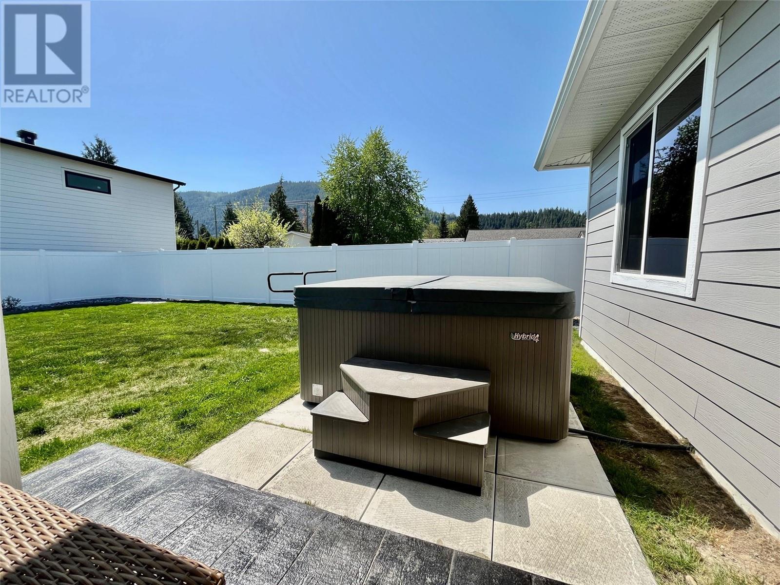 405 Martin Street, Sicamous, British Columbia  V0E 2V0 - Photo 47 - 10346540