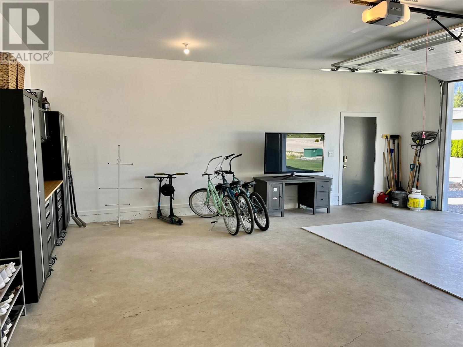 405 Martin Street, Sicamous, British Columbia  V0E 2V0 - Photo 53 - 10346540