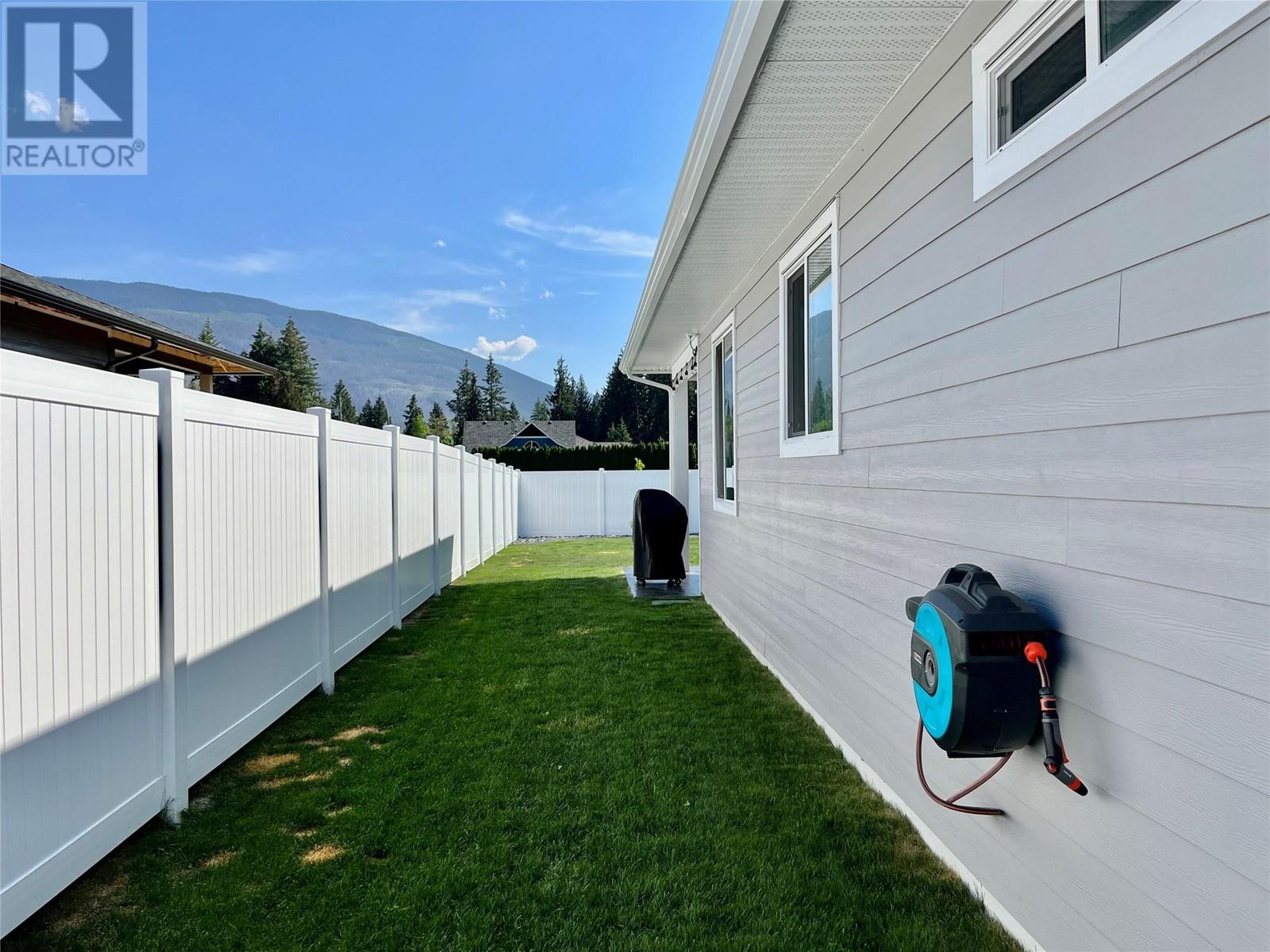 405 Martin Street, Sicamous, British Columbia  V0E 2V0 - Photo 58 - 10346540