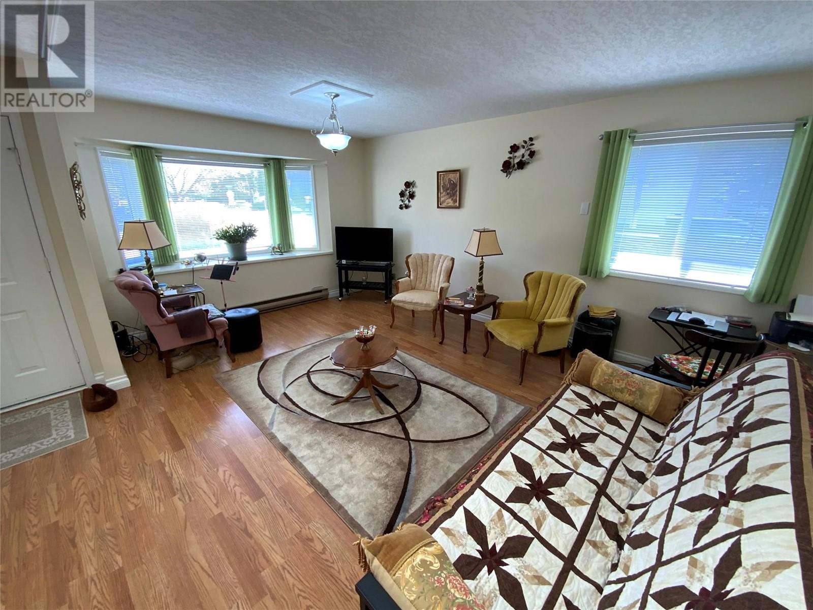 3065 Wilson Street Unit# 110, Penticton, British Columbia  V2A 7K2 - Photo 4 - 10346730