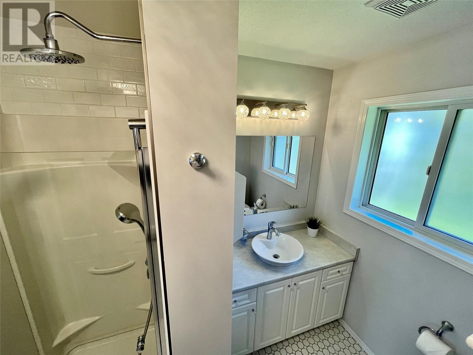 514 Forest Park Street, Sicamous, British Columbia  V0E 2V0 - Photo 33 - 10346545