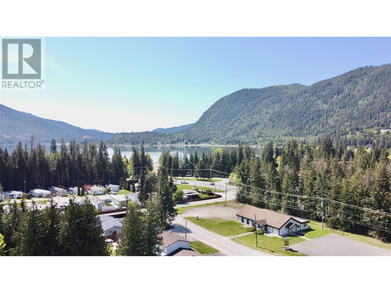 514 Forest Park Street, Sicamous, British Columbia  V0E 2V0 - Photo 66 - 10346545