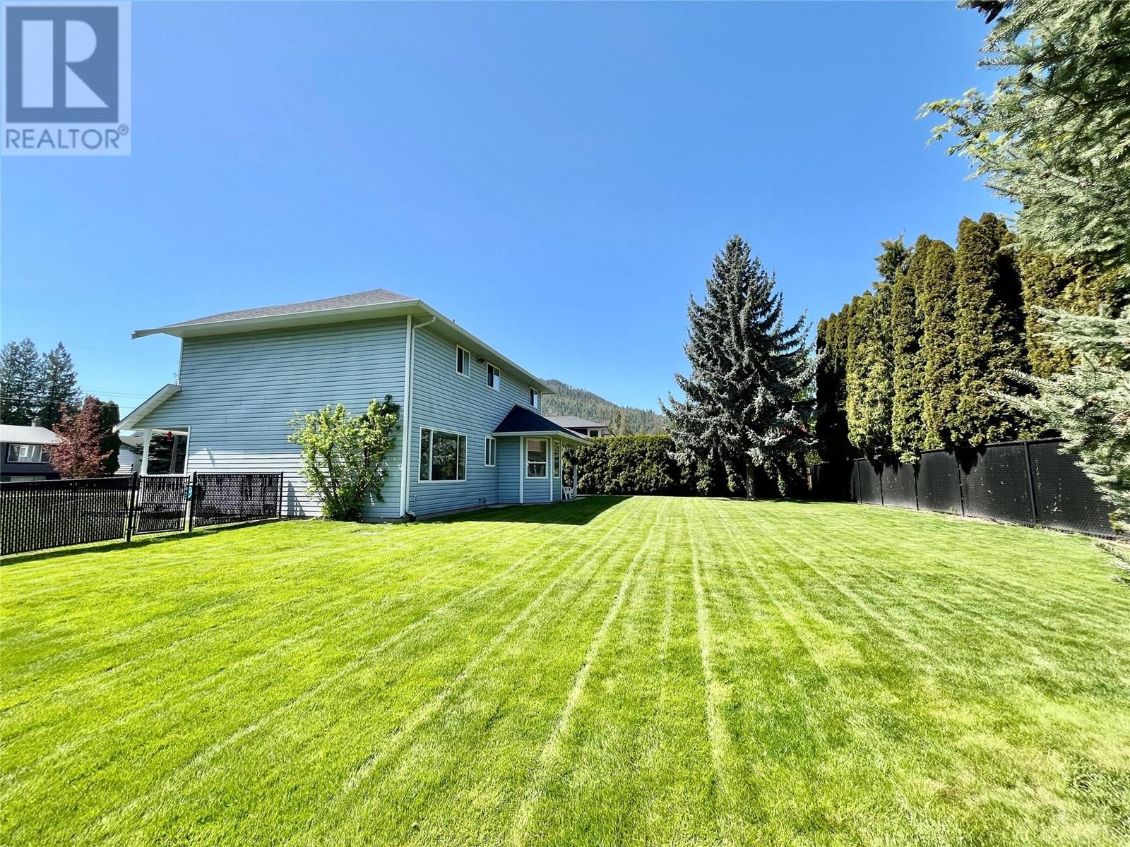 514 Forest Park Street, Sicamous, British Columbia  V0E 2V0 - Photo 8 - 10346545