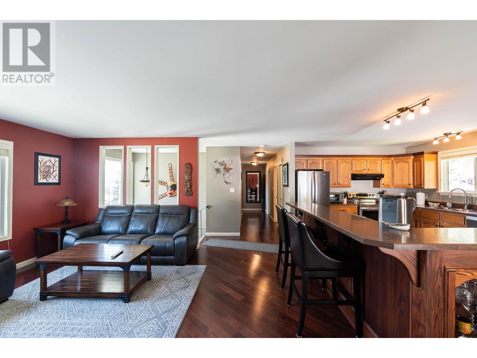 3292 Mciver Road, West Kelowna, British Columbia  V4T 1G2 - Photo 10 - 10346278