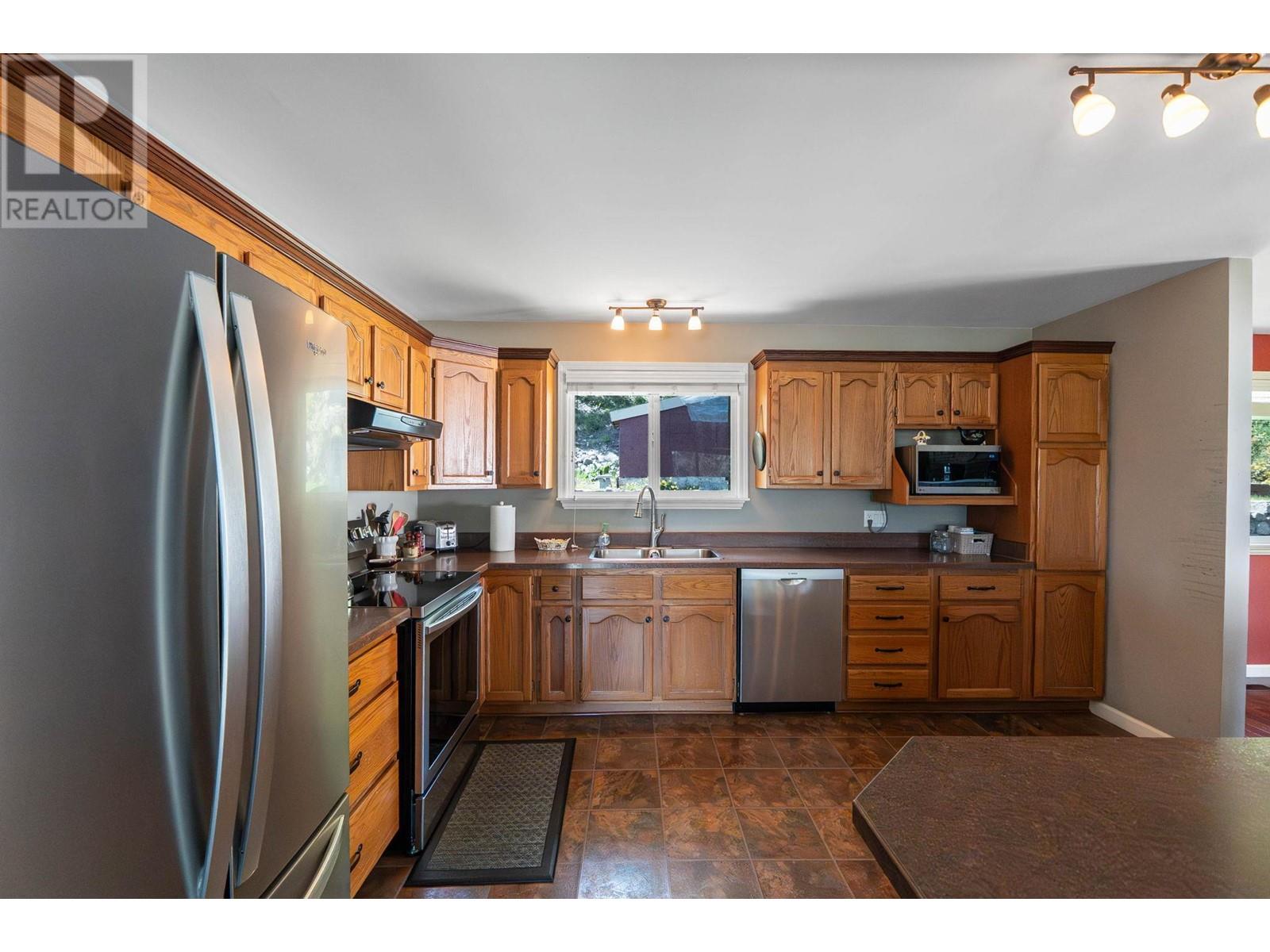 3292 Mciver Road, West Kelowna, British Columbia  V4T 1G2 - Photo 13 - 10346278