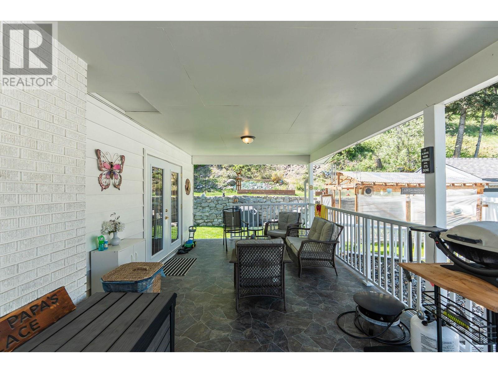 3292 Mciver Road, West Kelowna, British Columbia  V4T 1G2 - Photo 17 - 10346278