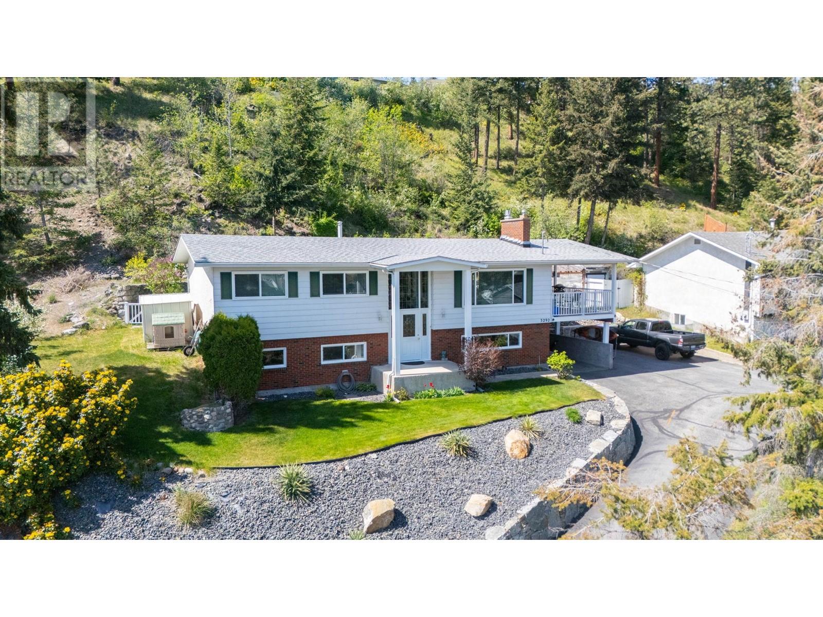 3292 Mciver Road, West Kelowna, British Columbia  V4T 1G2 - Photo 4 - 10346278