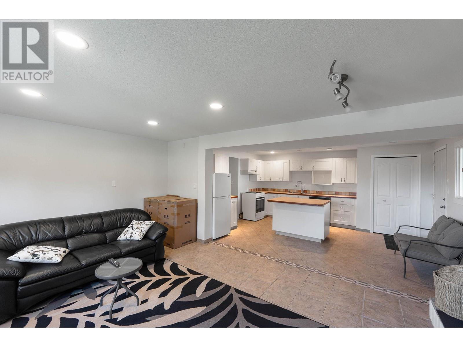3292 Mciver Road, West Kelowna, British Columbia  V4T 1G2 - Photo 41 - 10346278