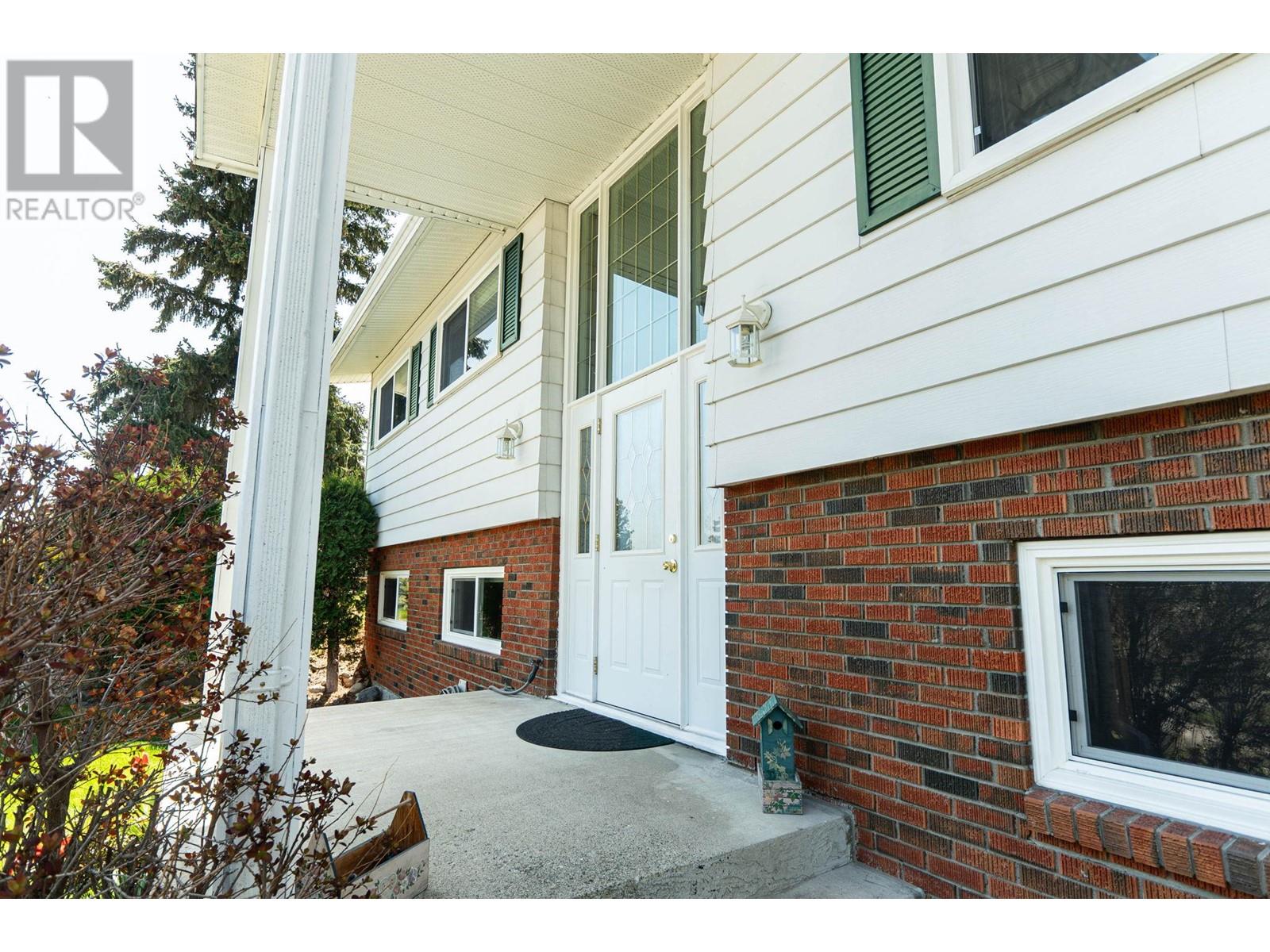 3292 Mciver Road, West Kelowna, British Columbia  V4T 1G2 - Photo 5 - 10346278