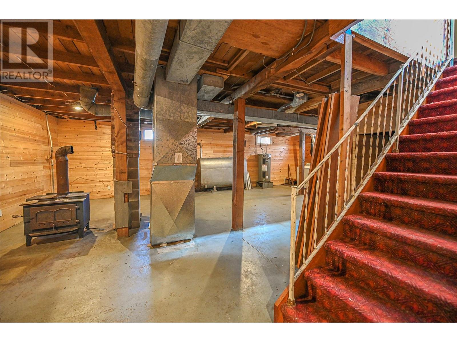 4966 Luck Avenue, Canal Flats, British Columbia  V0B 1B0 - Photo 20 - 10346432