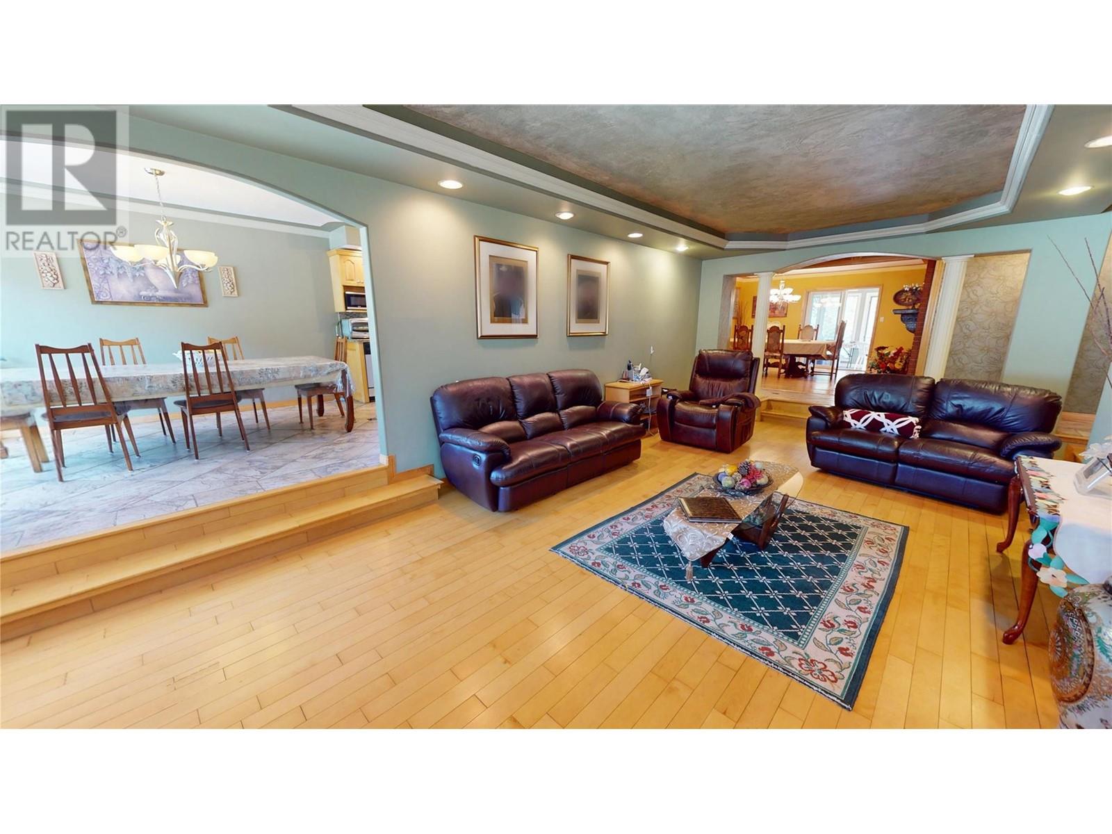 1698 Mckenzie Road, Fernie, British Columbia  V0B 1M5 - Photo 12 - 10345952