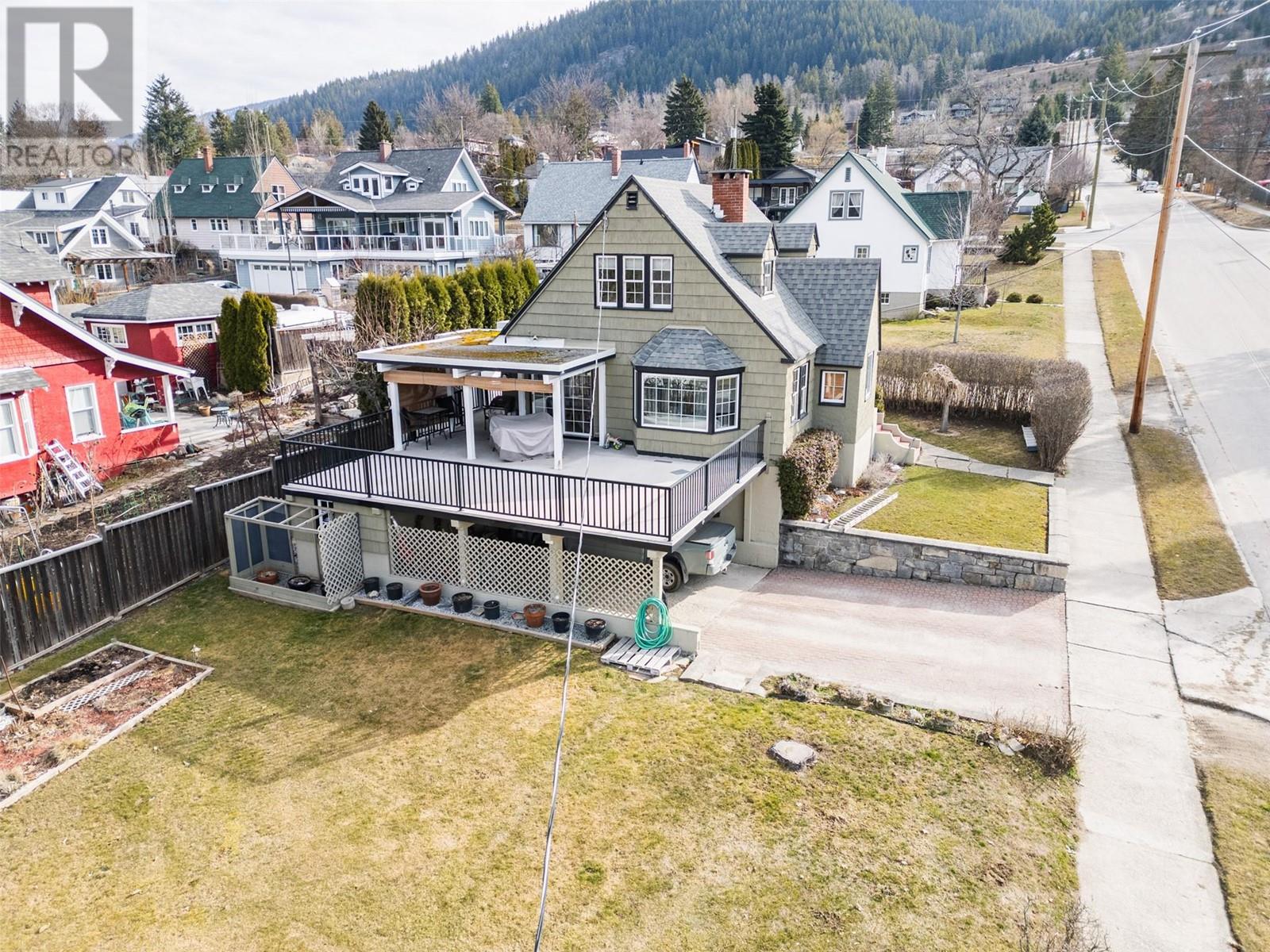 707 Cottonwood Street, Nelson, British Columbia  V1L 3V8 - Photo 51 - 10346687