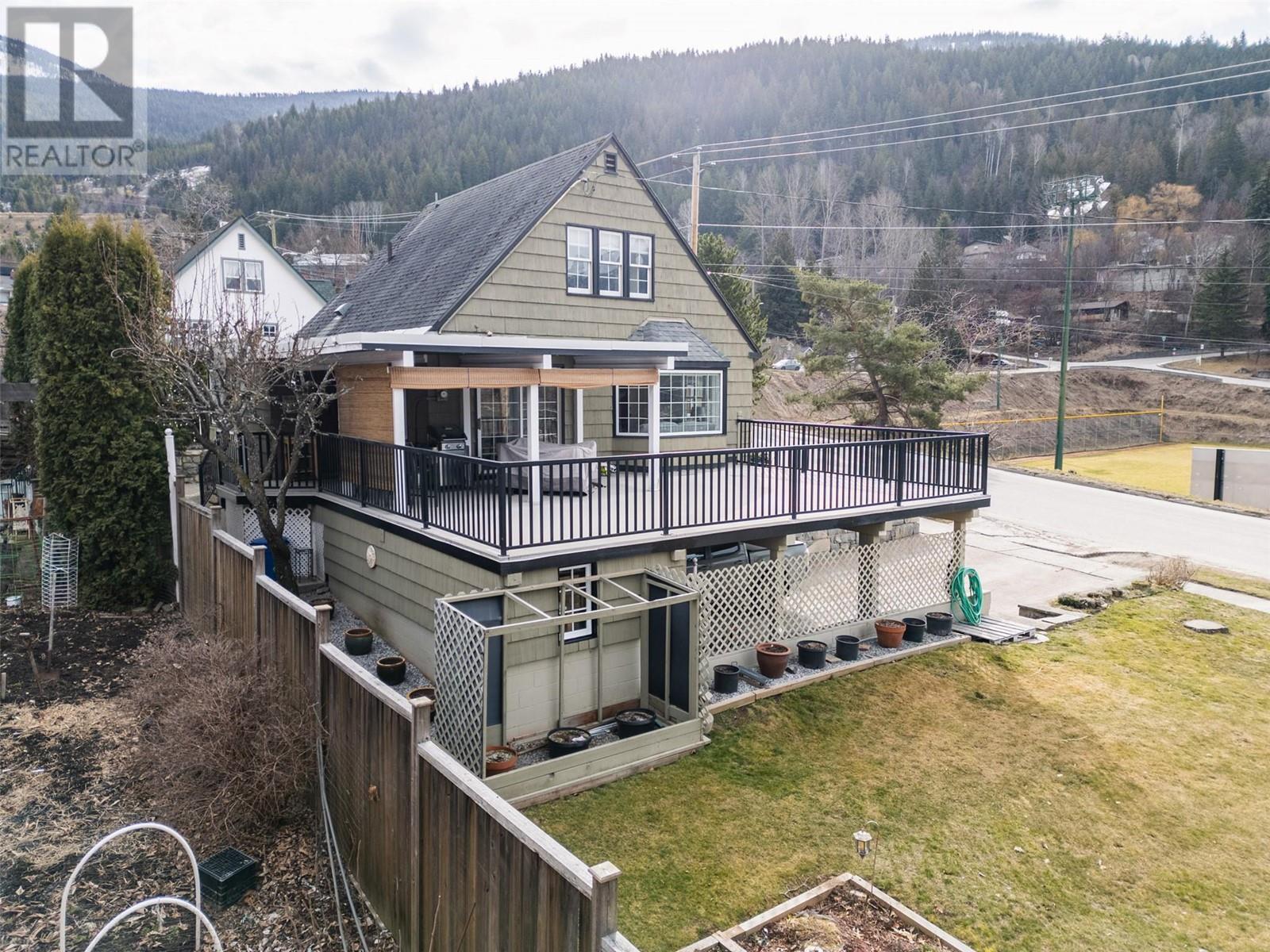 707 Cottonwood Street, Nelson, British Columbia  V1L 3V8 - Photo 61 - 10346687