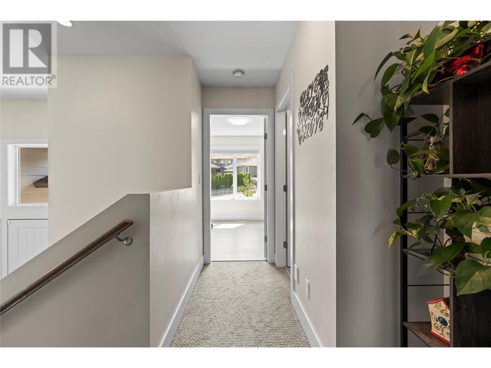 936 Mt Ida Drive, Vernon, British Columbia  V1B 4G2 - Photo 31 - 10346575
