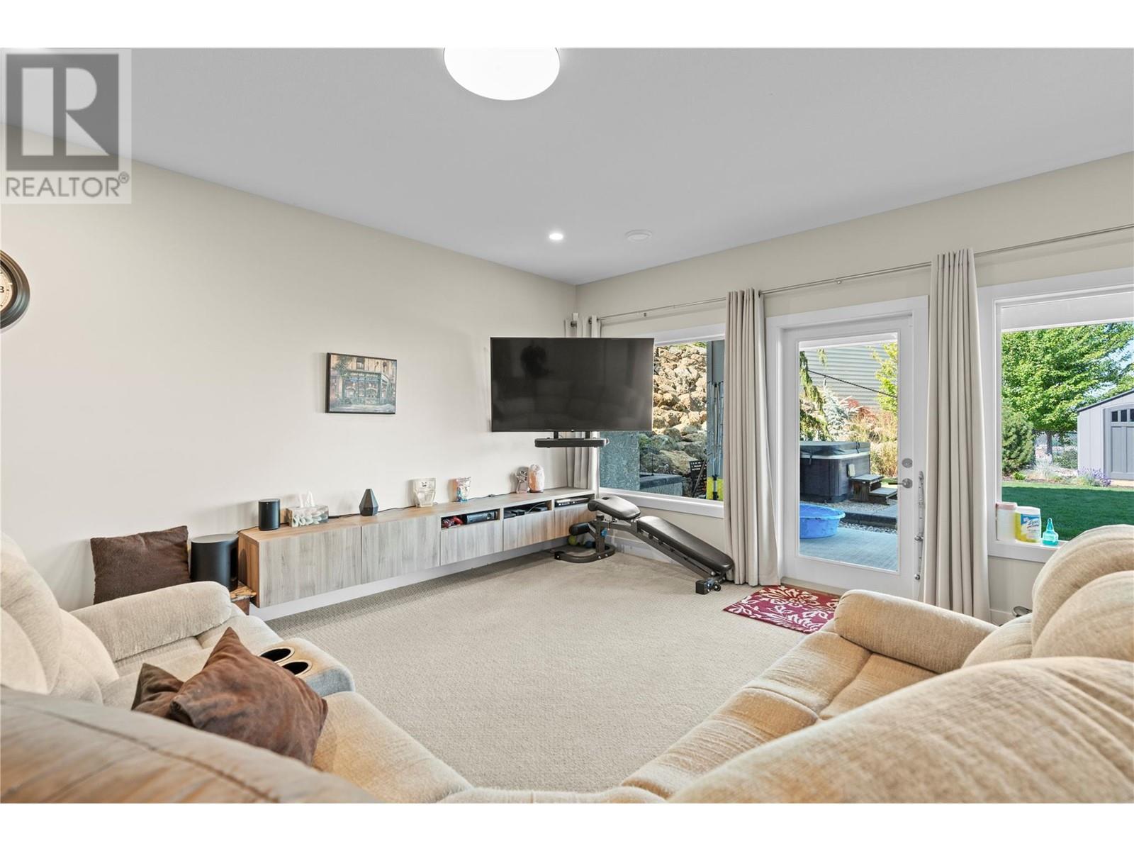 936 Mt Ida Drive, Vernon, British Columbia  V1B 4G2 - Photo 42 - 10346575