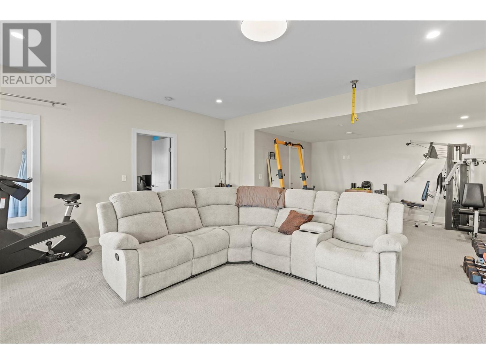 936 Mt Ida Drive, Vernon, British Columbia  V1B 4G2 - Photo 43 - 10346575