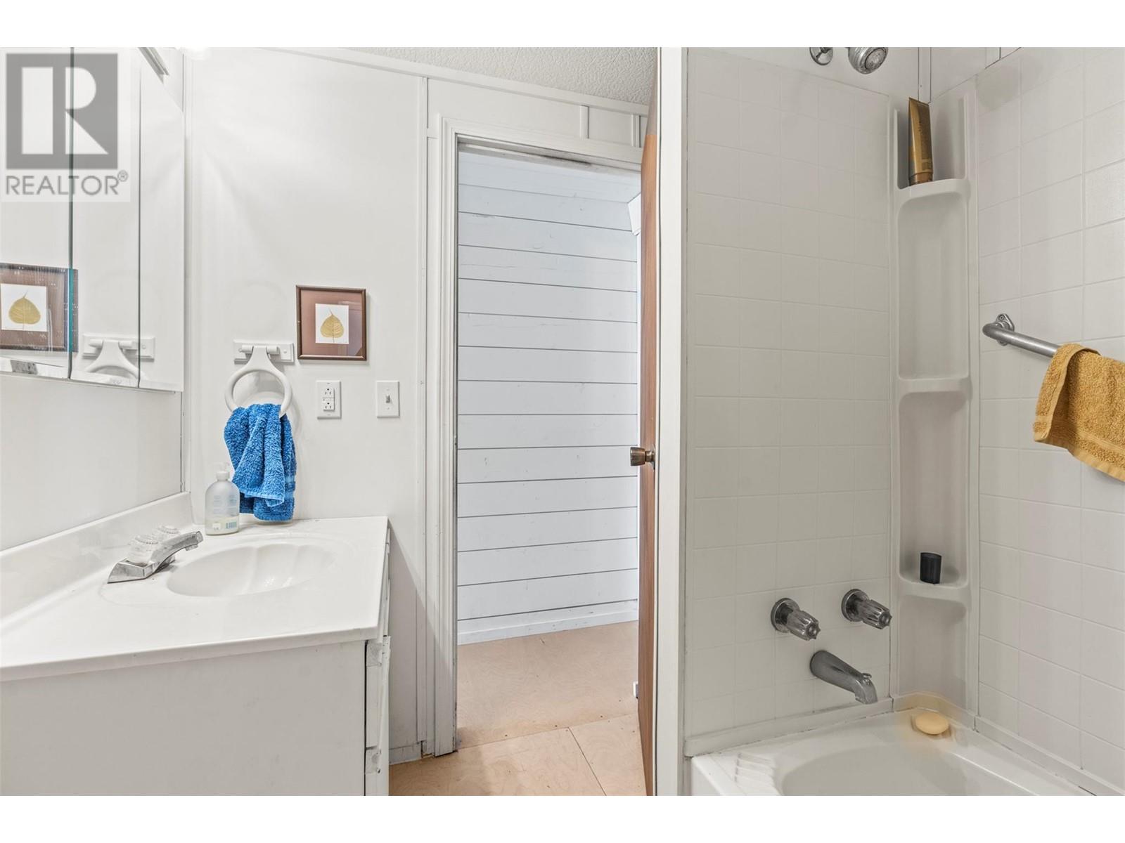 Lot(S)5-1 Block 5, Vernon, British Columbia  V1H 2H3 - Photo 37 - 10346682