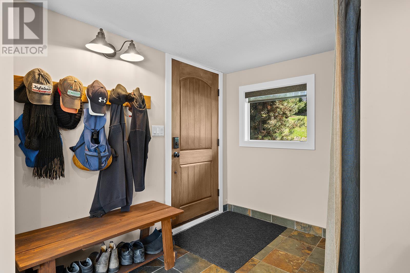 4190 Mcclain Road, Kelowna, British Columbia  V1W 4E1 - Photo 14 - 10344831