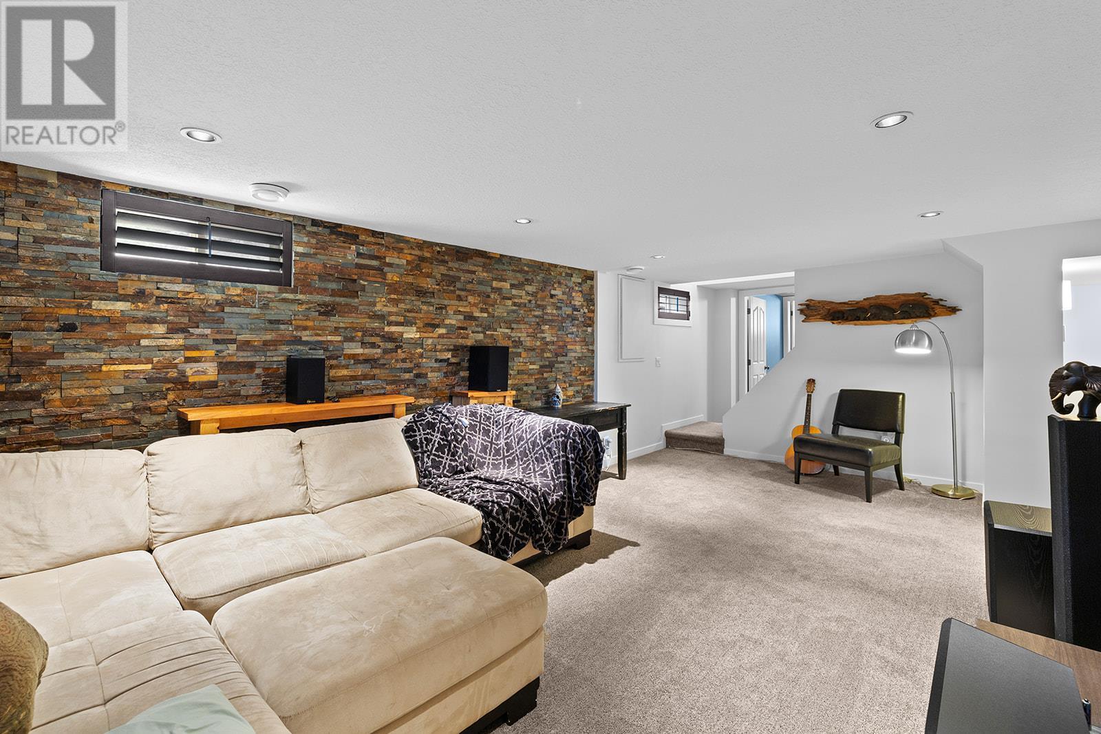 4190 Mcclain Road, Kelowna, British Columbia  V1W 4E1 - Photo 32 - 10344831