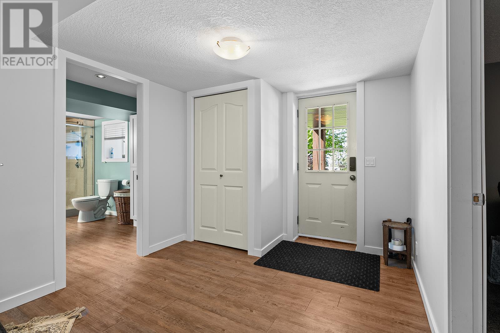 4190 Mcclain Road, Kelowna, British Columbia  V1W 4E1 - Photo 38 - 10344831