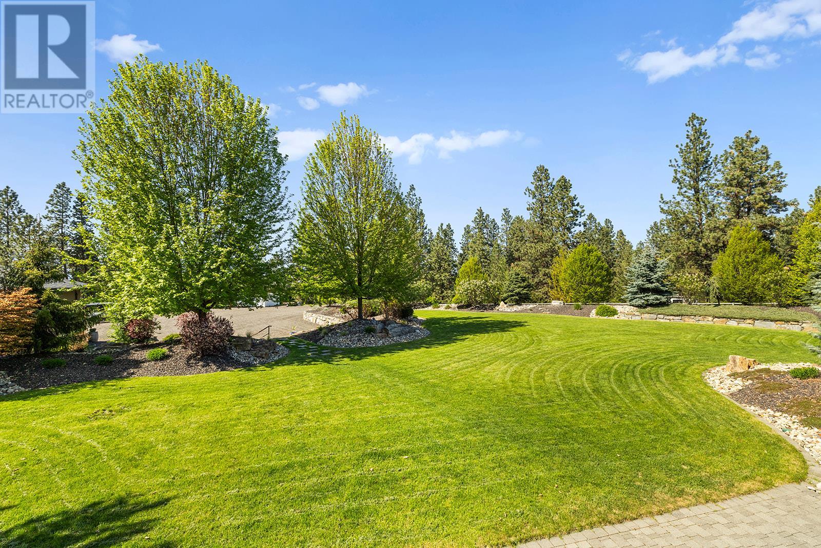 4190 Mcclain Road, Kelowna, British Columbia  V1W 4E1 - Photo 43 - 10344831