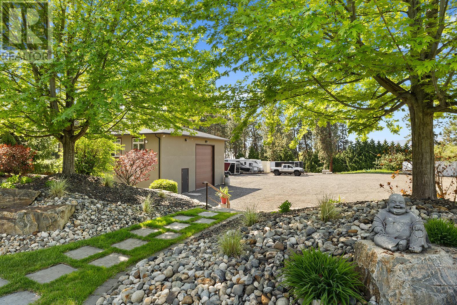 4190 Mcclain Road, Kelowna, British Columbia  V1W 4E1 - Photo 45 - 10344831