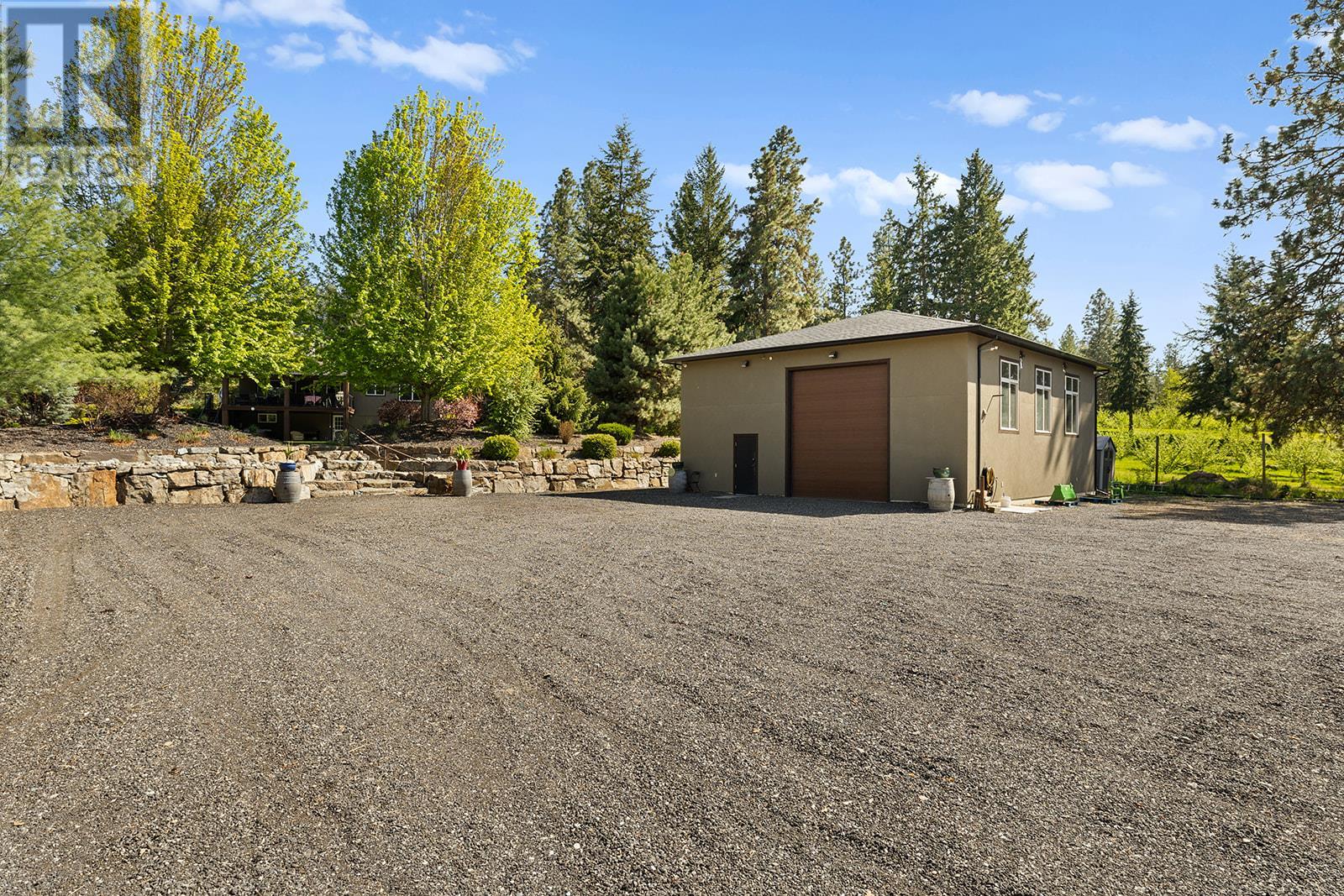 4190 Mcclain Road, Kelowna, British Columbia  V1W 4E1 - Photo 46 - 10344831